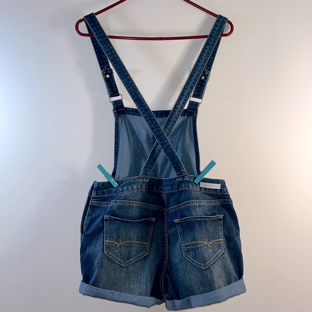 Levi’s Denizen short overalls